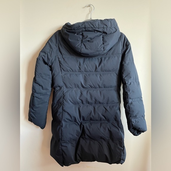 Uniqlo lightweight, water-repellent Navy Blue Hooded Puffer Jacket - Picture 8 of 14